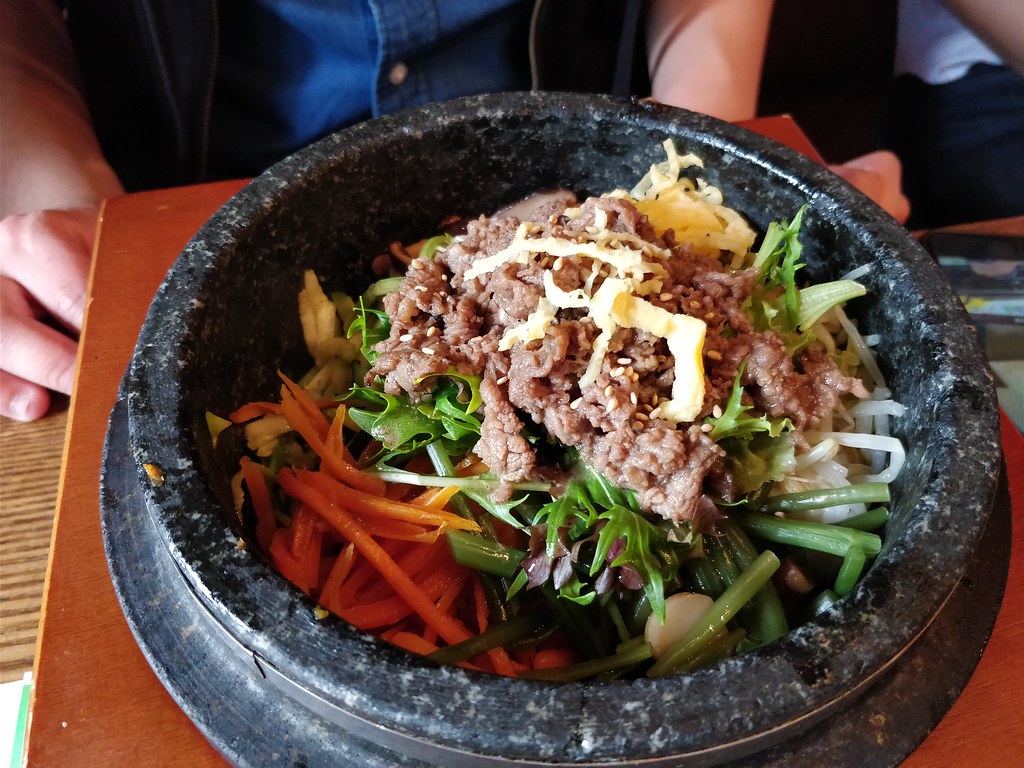 bulgogi over vegetables