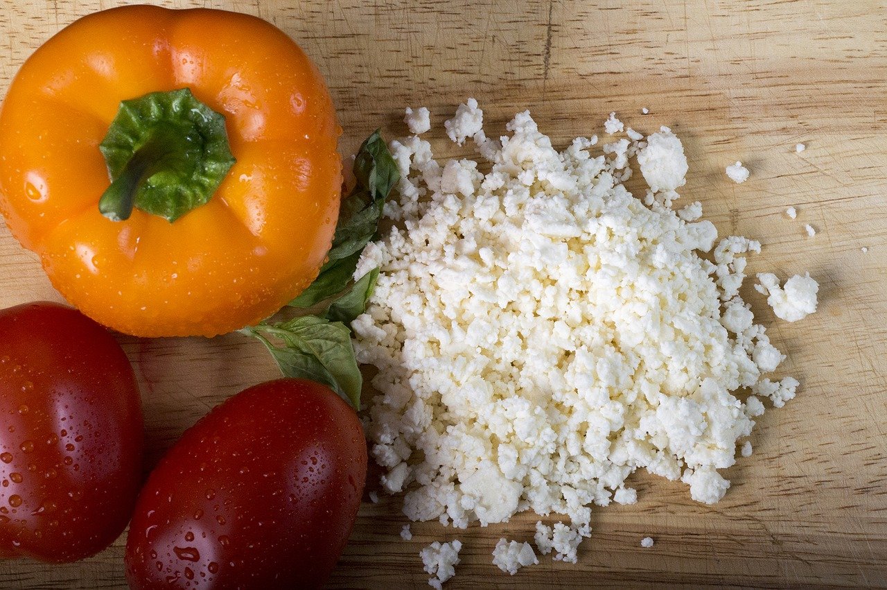Feta cheese with bell peppers and tomatoes