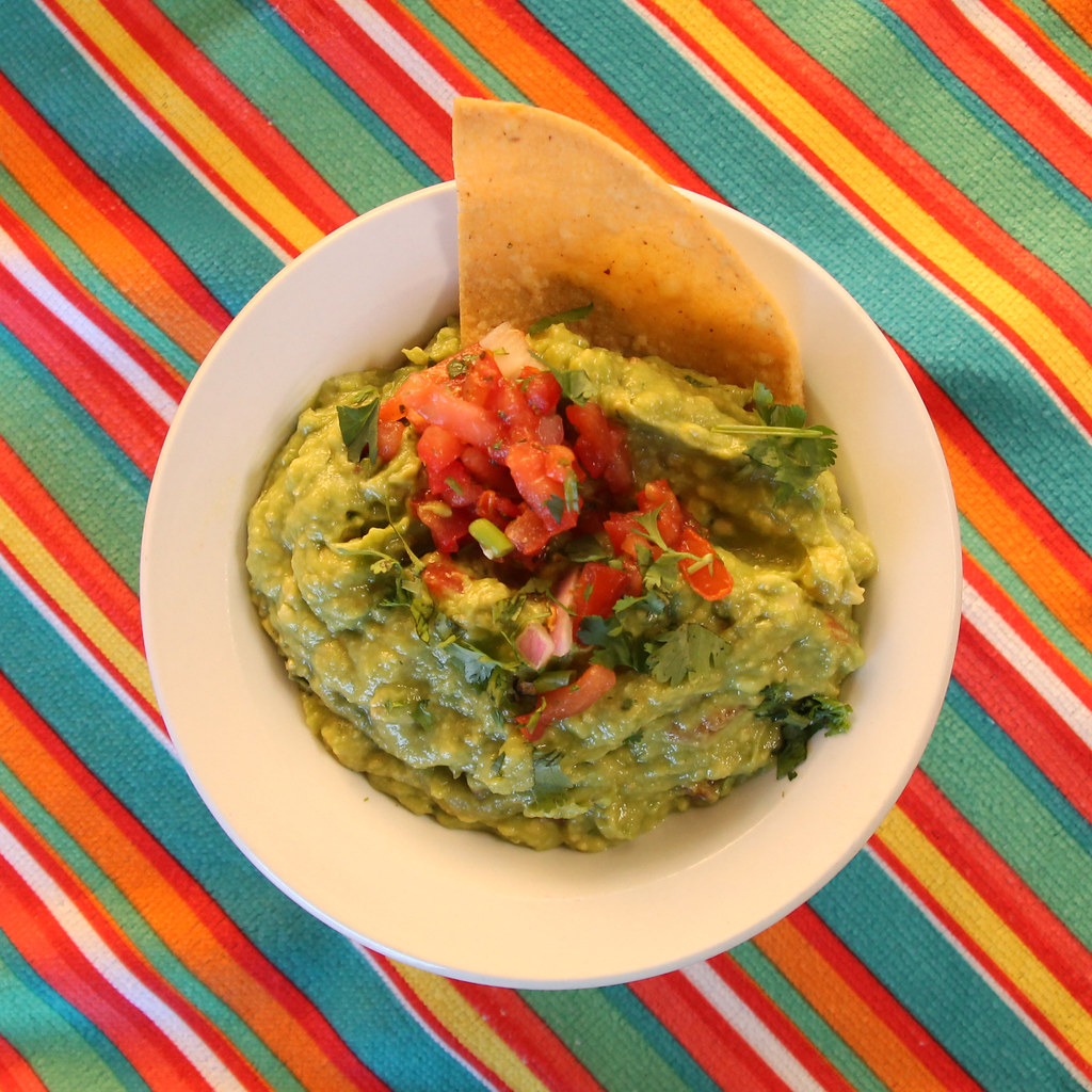 guacamole in a bowl