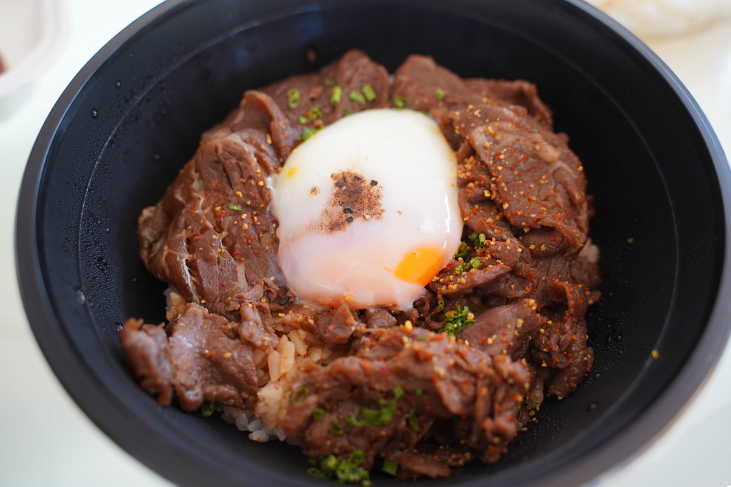 sukiyaki beef with an egg