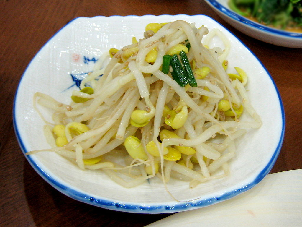 yellow bean sprouts