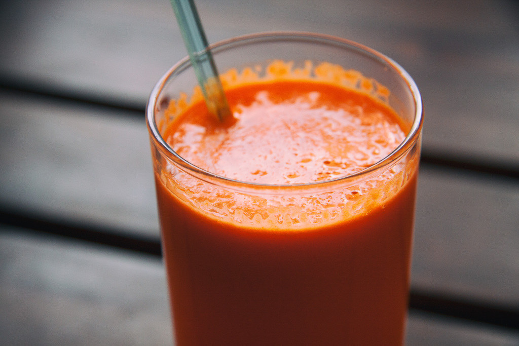 CARROT JUICE, CANNED OR FRESH